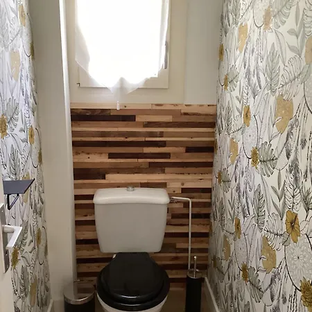 Дом отдыха Maison De Famille Ecommoy